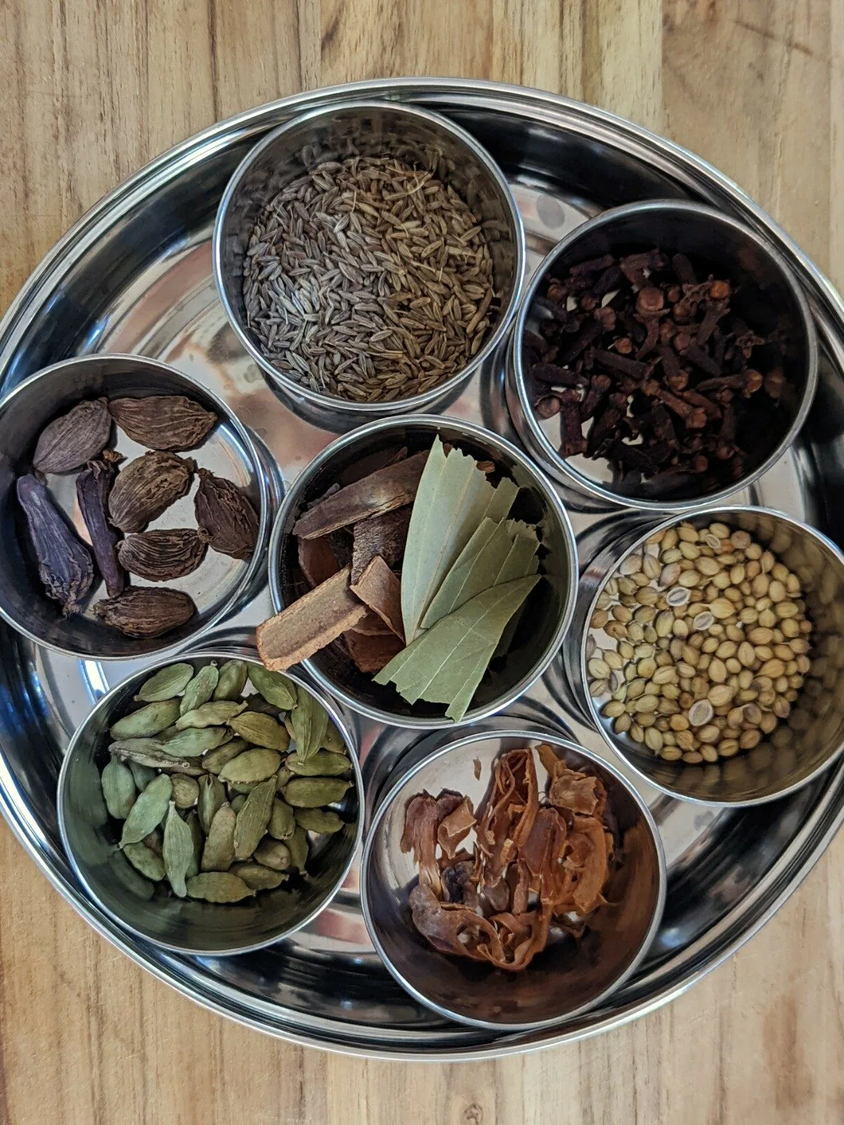 Whole spices for garam masala.