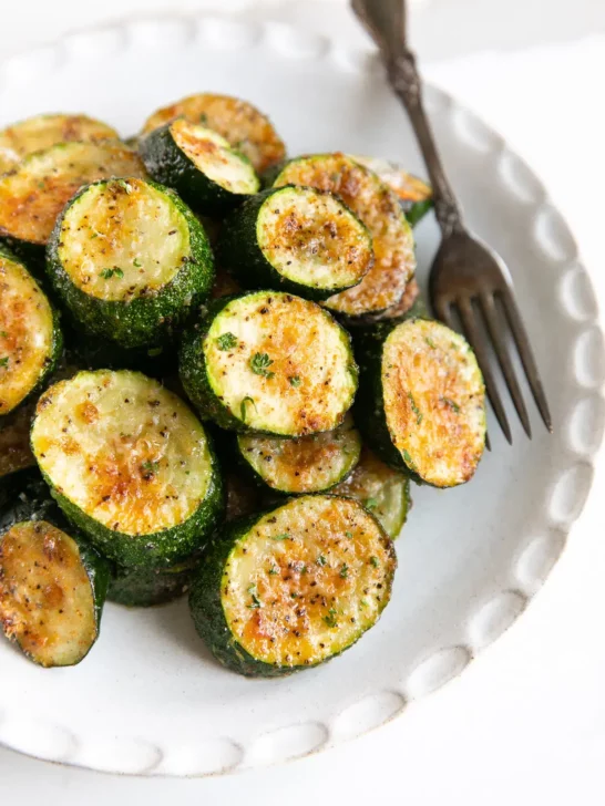 Roasted zucchini on a plate. 