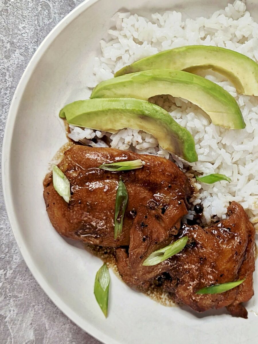 Irresistible Adobong Manok (Filipino Chicken Adobo Recipe)