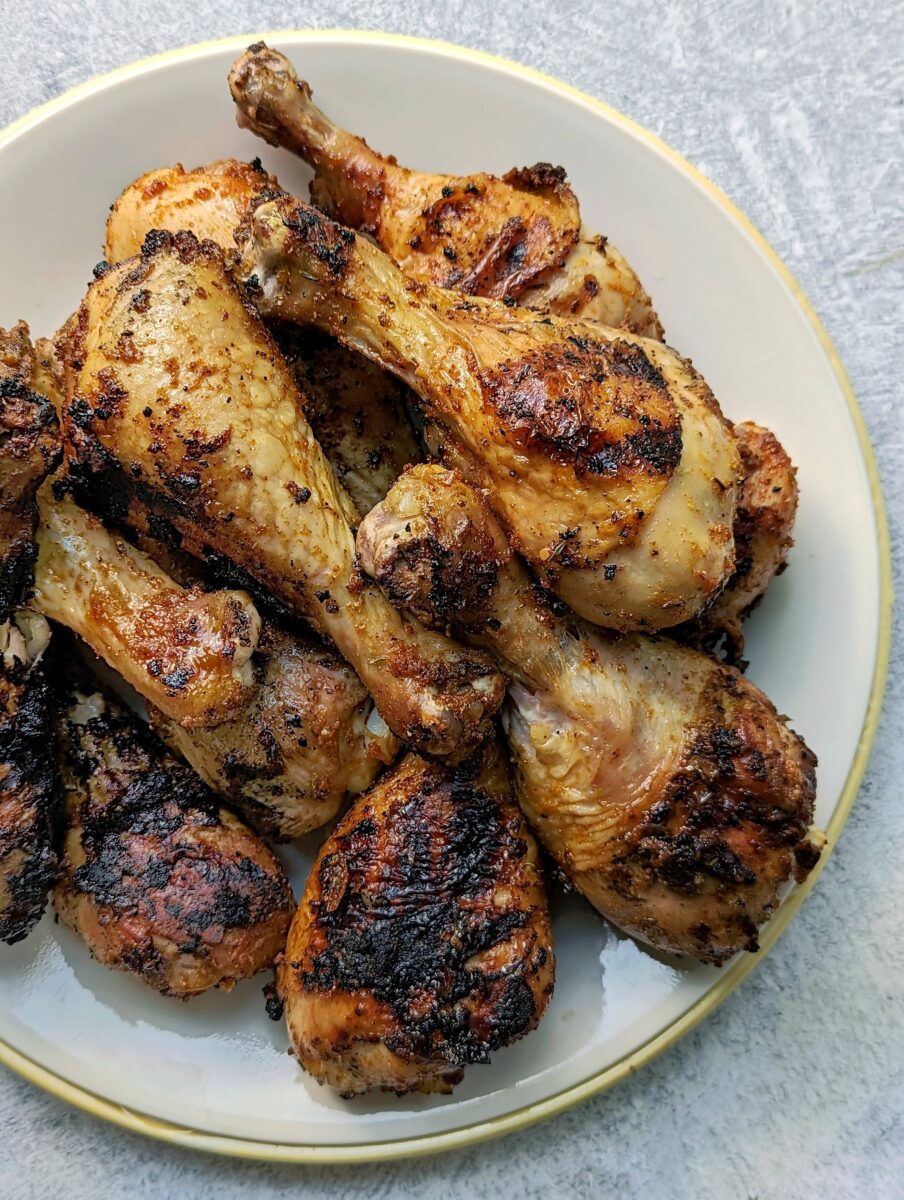 Juicy and Delicious Grilled Chicken Drumsticks