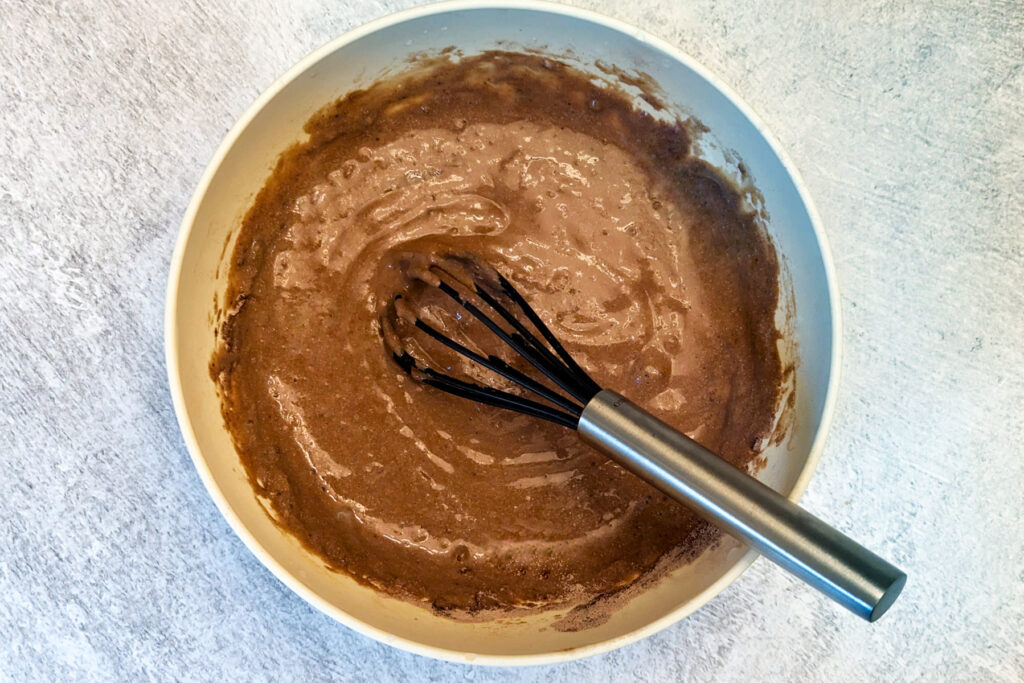 Combine the ingredients for the cake in a bowl.